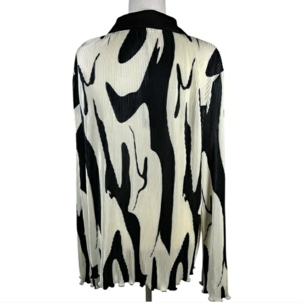 Fashion Nova 3X Zahara Button Down Abstract Shirt Top, Long Sleeve Collar NWT - Picture 5 of 9